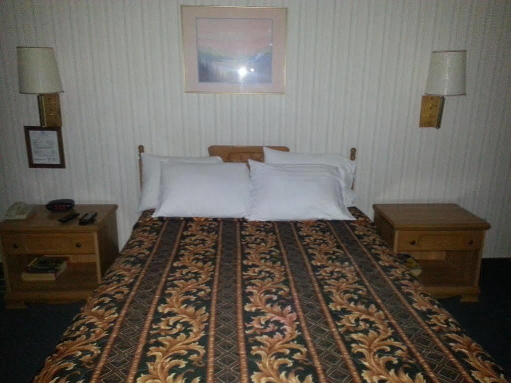 Aerospace Inn Mojave Kültér fotó